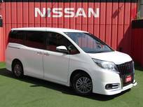 トヨタ エスクァイア 2000cc 2.0 Gi 黒革調シート　アルパインBIG-Xナビ