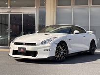 日産 GT-R 3800cc 3.8 ブラックエディション 4WD MY25最終モデル　室内展示　Pガラス