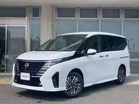 日産 セレナ 1400cc 1.4 e-4ORCE ハイウェイスターV 4WD 登録済未使用車　12.3型ナビ　ドラレコ前後