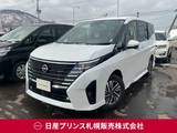 日産 セレナ 1400cc 1.4 e-4ORCE ハイウェイスターV 4WD サンプルUP アラウンドビューモニター