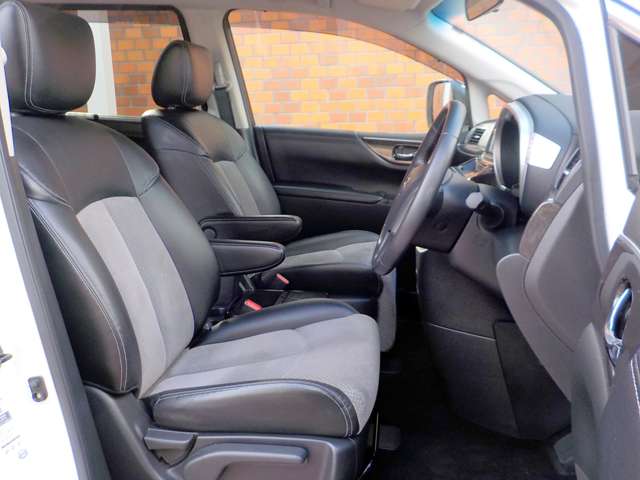 日産大阪販売株式会社 U Cars尼崎西 兵庫県 エルグランド 日産の在庫詳細から中古車を探す 日産公式中古車検索サイト