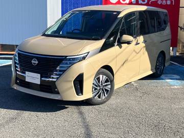 1.4 e-POWER ルキシオン 当社展示・試乗車　禁煙車