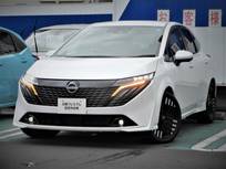 日産 ノートオーラ 1200cc 1.2 G レザーエディション 当社社有車　コネクトナビ　BOSE