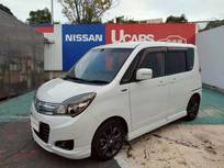 スズキ ソリオ 1200cc 1.2 ブラック＆ホワイトII-DJE オートエアコン　HIDヘッドライト