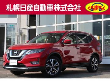 2.0 20X 3列車 4WD 7人乗り　社外メモリーナビ