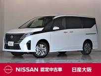 日産 セレナ 2000cc 2.0 ハイウェイスターV マルチベッド 4WD プロパイロット　日産純正メモリーナビ