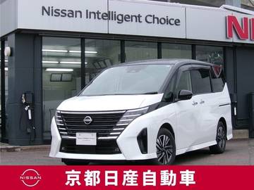 2.0 ハイウェイスターV 展示試乗車　ププロパイロット全方位カメラ