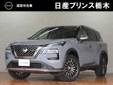 1.5 AUTECH e-4ORCE 4WD 電動パノラミックサンルーフ
