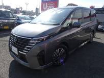 日産 セレナ 1400cc 1.4 e-POWER ハイウェイスターV メーカーナビ　プロパイロット