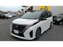 日産 セレナ 1400cc 1.4 e-POWER ハイウェイスターV メ-カ-純正コネクトナビ　アラウンドビュ-