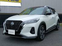 日産 キックス 1200cc 1.2 X FOUR ツートーン インテリアエディション(e-POWER) 4WD 純正メモリ-ナビ(MM322D-L)　フルセグTV