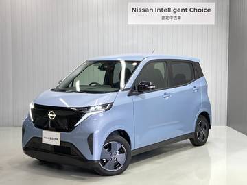 X 展示試乗車アップ　ナビ・充電ケーブル付