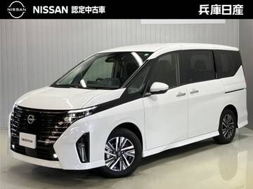 セレナ 2.0 ハイウェイスターV 展示試乗車アップ　プロパイロット機能&衝