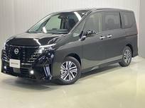 日産 セレナ 1400cc 1.4 e-POWER ハイウェイスターV 展示試乗車アップ　寒冷地仕様