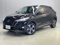 日産 キックス 1200cc 1.2 X ツートーン インテリアエディション (e-POWER) 展示試乗車アップ