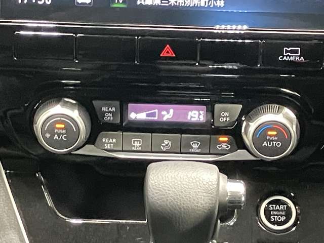 複数画像30