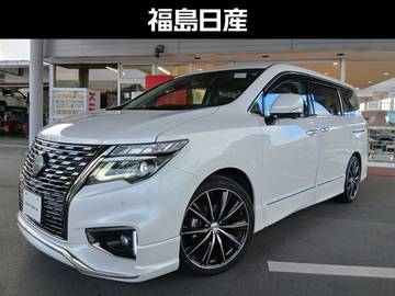 2.5 250ハイウェイスター プレミアム アーバンクロム 4WD
