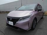 日産 ノート 1200cc 1.2 X FOUR 4WD
