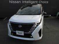 日産 セレナ 1400cc 1.4 e-POWER ハイウェイスターV メモリーナビ プロパイロット 両側オートS