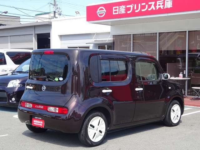 日産プリンス兵庫販売株式会社 姫路中古車センター・兵庫県・キューブ 