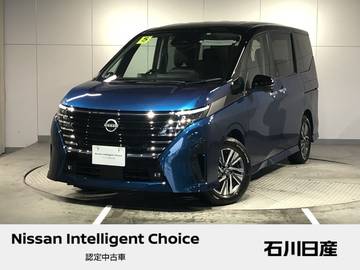 1.4 e-POWER ルキシオン 当社試乗車　プロパイロット　7人乗り