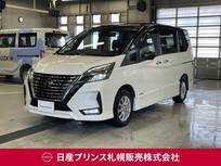 日産 セレナ 2000cc 2.0 ハイウェイスター V 4WD 純正ナビ　アラウンドビューモニター