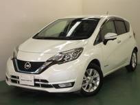 日産 ノート 1200cc 1.2 e-POWER メダリスト