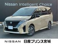 日産 セレナ 1400cc 1.4 e-4ORCE ハイウェイスターV 4WD 元当社試乗車・NissanConnectナビ・プロパ