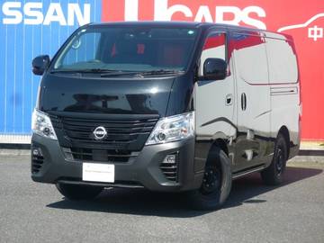 2.0 グランド プレミアムGX MYROOM 跳ね上げベッド ロングボティ 日産純正メモリーナビ　跳上ベッド