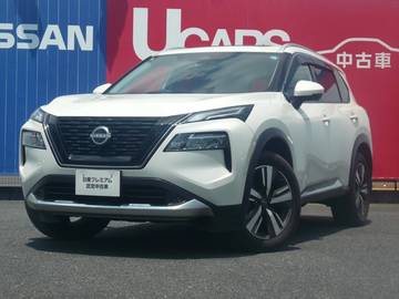 1.5 G e-4ORCE 4WD 電動パノラミックルーフ　ナッパレザー