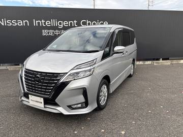 セレナ 2.0 ハイウェイスター V 4WD 衝突軽減ブレーキ　バックカメラ　LED