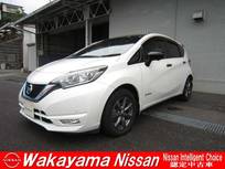 日産 ノート 1200cc 1.2 e-POWER X ブラックアロー 純正ナビ&アラウンドビューモニター&クル
