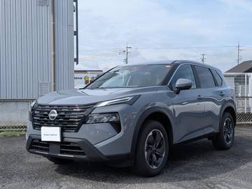 1.5 X e-4ORCE 4WD プロパイロット　オートバックドア
