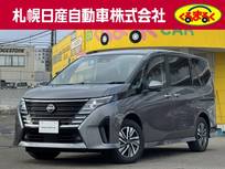 日産 セレナ 1400cc 1.4 e-4ORCE ハイウェイスターV 4WD 試乗車UP　プロパイロット