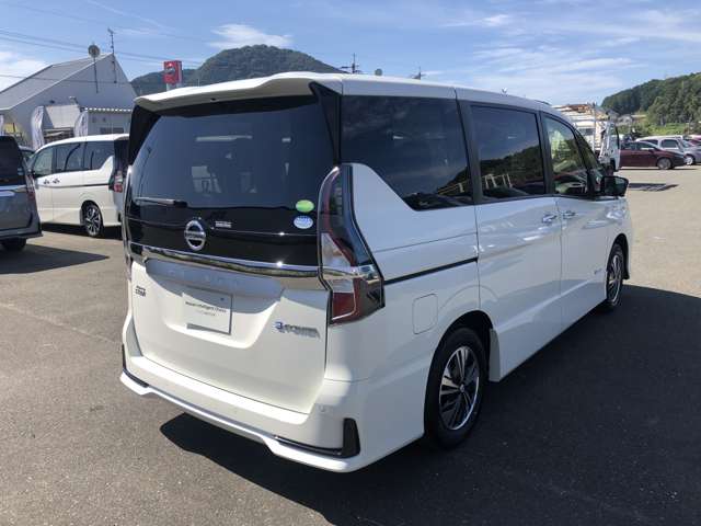 福岡日産自動車株式会社 久留米マイカーセンター・福岡県・セレナ 