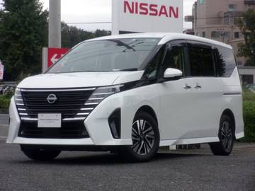 セレナ 2.0 ハイウェイスターV コネクトナビ　後席モニター　SOSコール