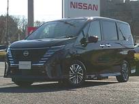 日産 セレナ 1400cc 1.4 e-POWER ルキシオン 試乗車アップ コネクトナビ 100V電源