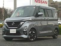 日産 ルークス 660cc 660 ハイウェイスターX メモリーナビ　全周囲モニター　SOSコール