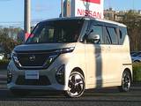 日産 ルークス 660cc 660 ハイウェイスターX メモリーナビ　全周囲モニター　SOSコール
