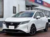 日産 ノート 1200cc 1.2 X メモリーナビ　全周囲モニター　ETC2.0