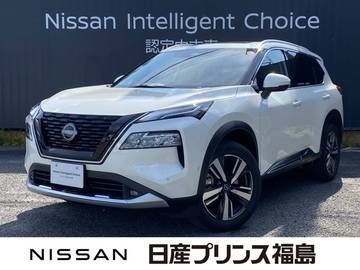 エクストレイル 1.5 G e-4ORCE 4WD 電動パノラミックガラスルーフ　アダプティ