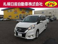 日産 セレナ 2000cc 2.0 ハイウェイスター 4WD 両側オ-トドア　フリップダウンモニタ-