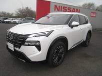 日産 エクストレイル 1500cc 1.5 G e-4ORCE 4WD NissanConnectナビ　プロパイロット