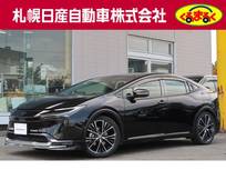 トヨタ プリウス 2000cc 2.0 G E-Four 4WD 純正メモリーナビ　バックカメラ