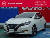日産 リーフ e+ G パーキングアシスト・スマートルームミラー