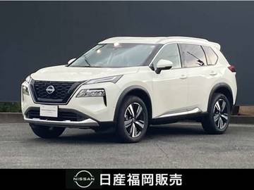 エクストレイル 1.5 G e-4ORCE 4WD 当社試乗車UP　メーカーナビ