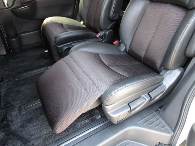 日産大阪販売株式会社 U Cars伊丹 兵庫県 エルグランド 日産の在庫詳細から中古車を探す 日産公式中古車検索サイト