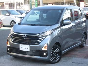 660 ハイウェイスターX 純正9inナビ