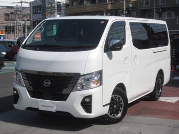 2.4 AUTECH ライン プラス ロングボディ ディーゼルターボ 純正9in HD液晶ナビ　Eブレーキ