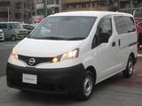 日産 NV200バネットバン 1600cc 1.6 DX 両側スライド小窓付リヤドア　荷室天張り